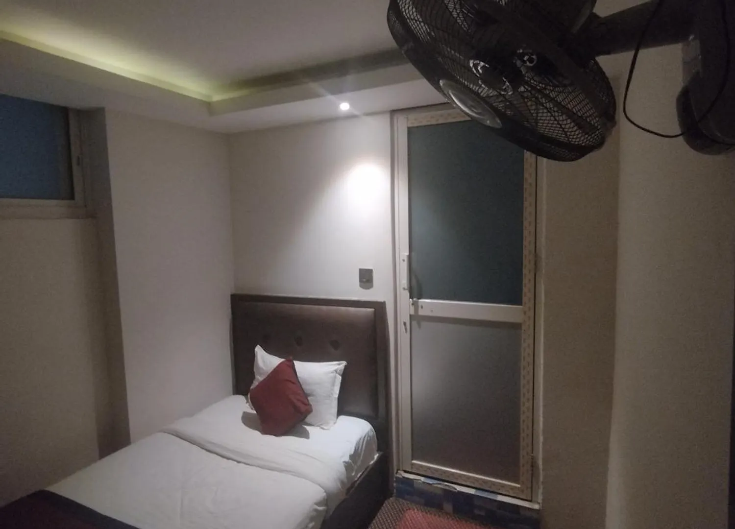 Hotel De Universal Kathmandu